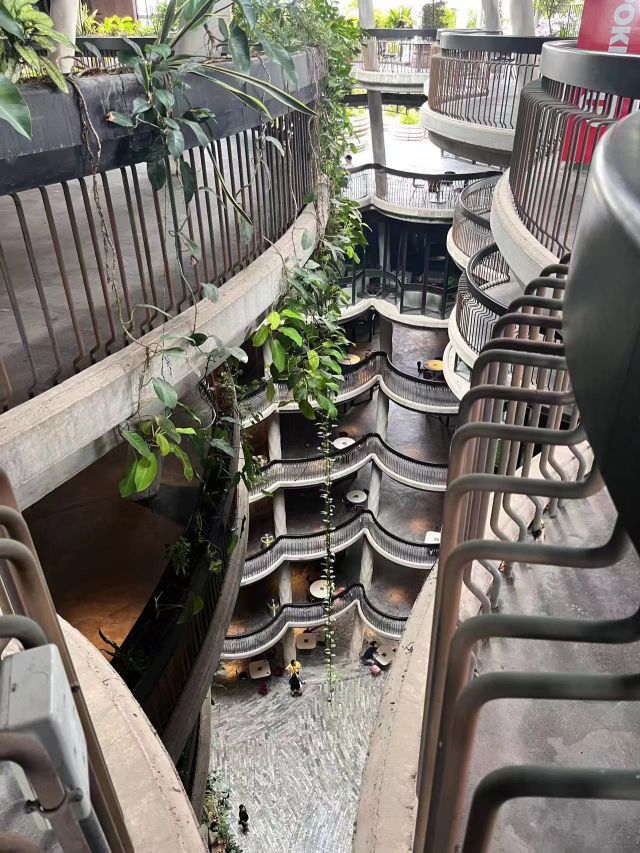 城市风景-图片来源编辑网