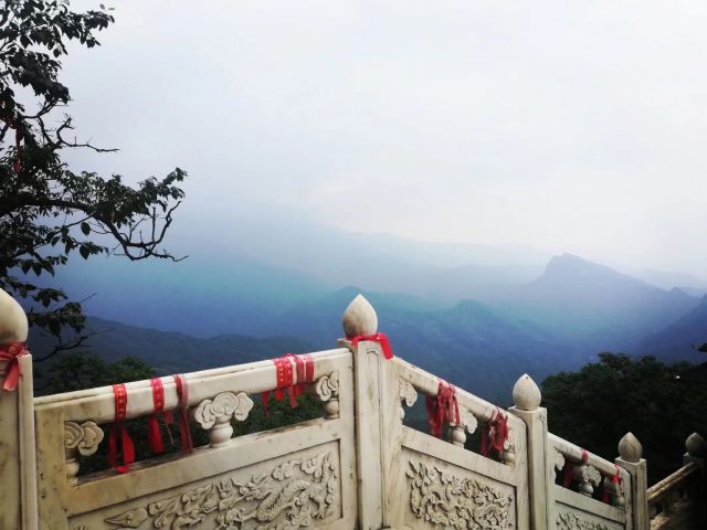 四川青城山-图片来源编辑网