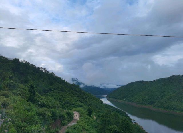 云南之旅-图片来源编辑网